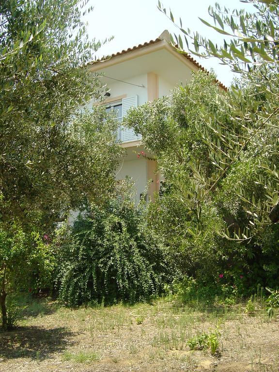 Eleni Houses Kómboi Exterior foto