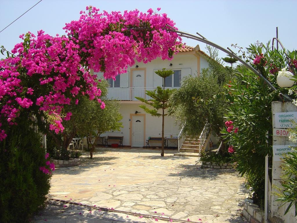 Eleni Houses Kómboi Exterior foto